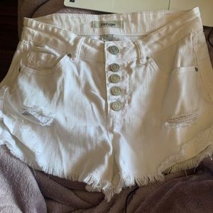White refuge Jean shorts